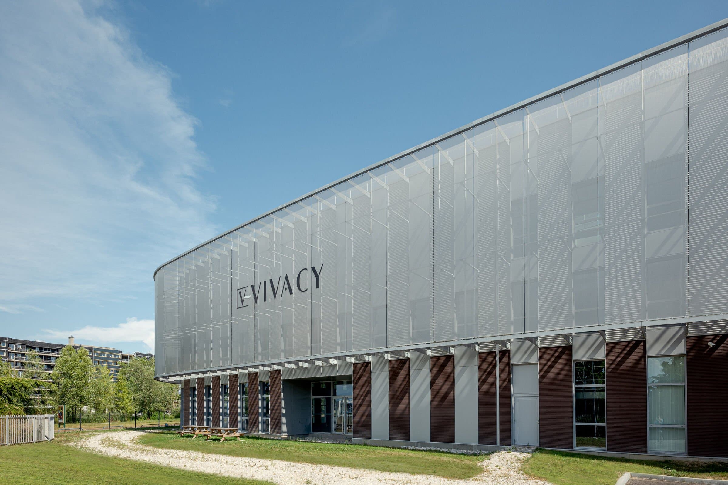 Vivacy Factory: Production & Logistics